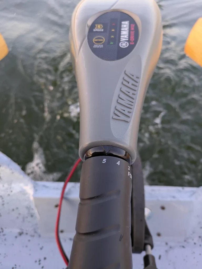 Yamaha M12 Yamaha E-Drive M12 sähköperämoottori